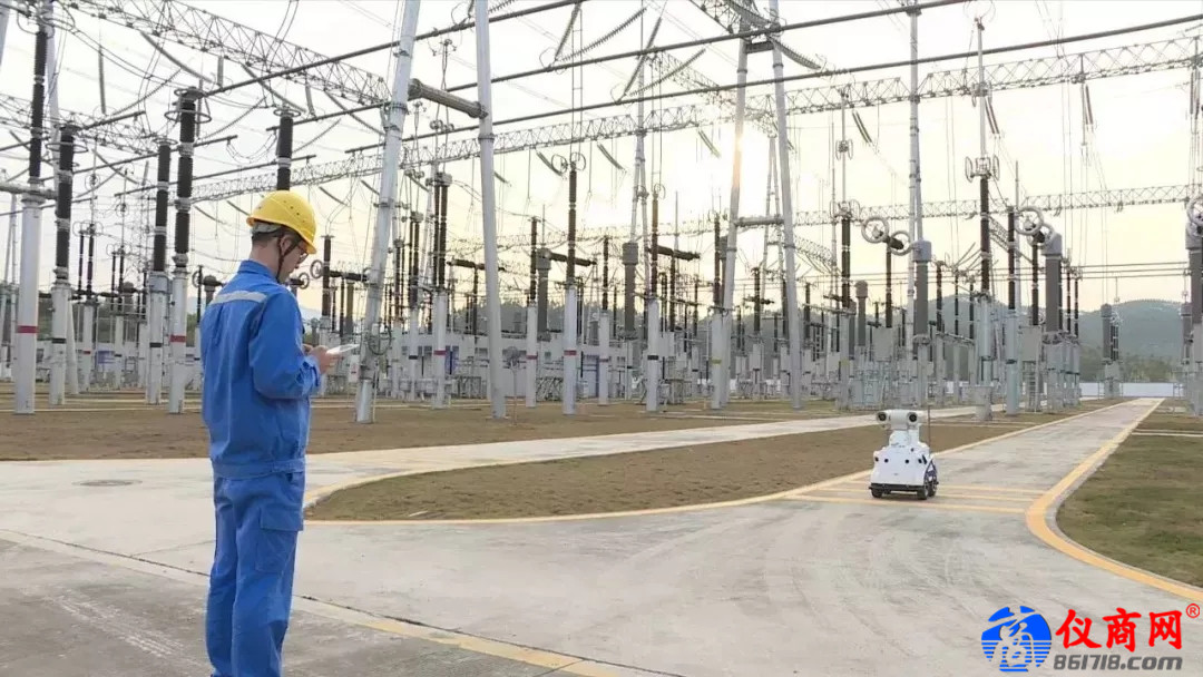 智能巡檢新模式，機(jī)器人“大白”在變電站正式“上崗”