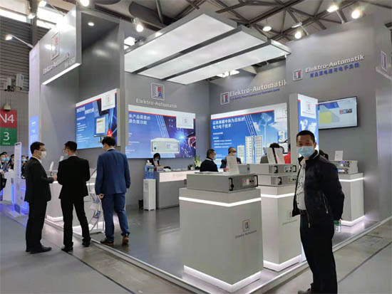 （德國(guó)EA電源在2021慕尼黑上海電子展現(xiàn)場(chǎng)）